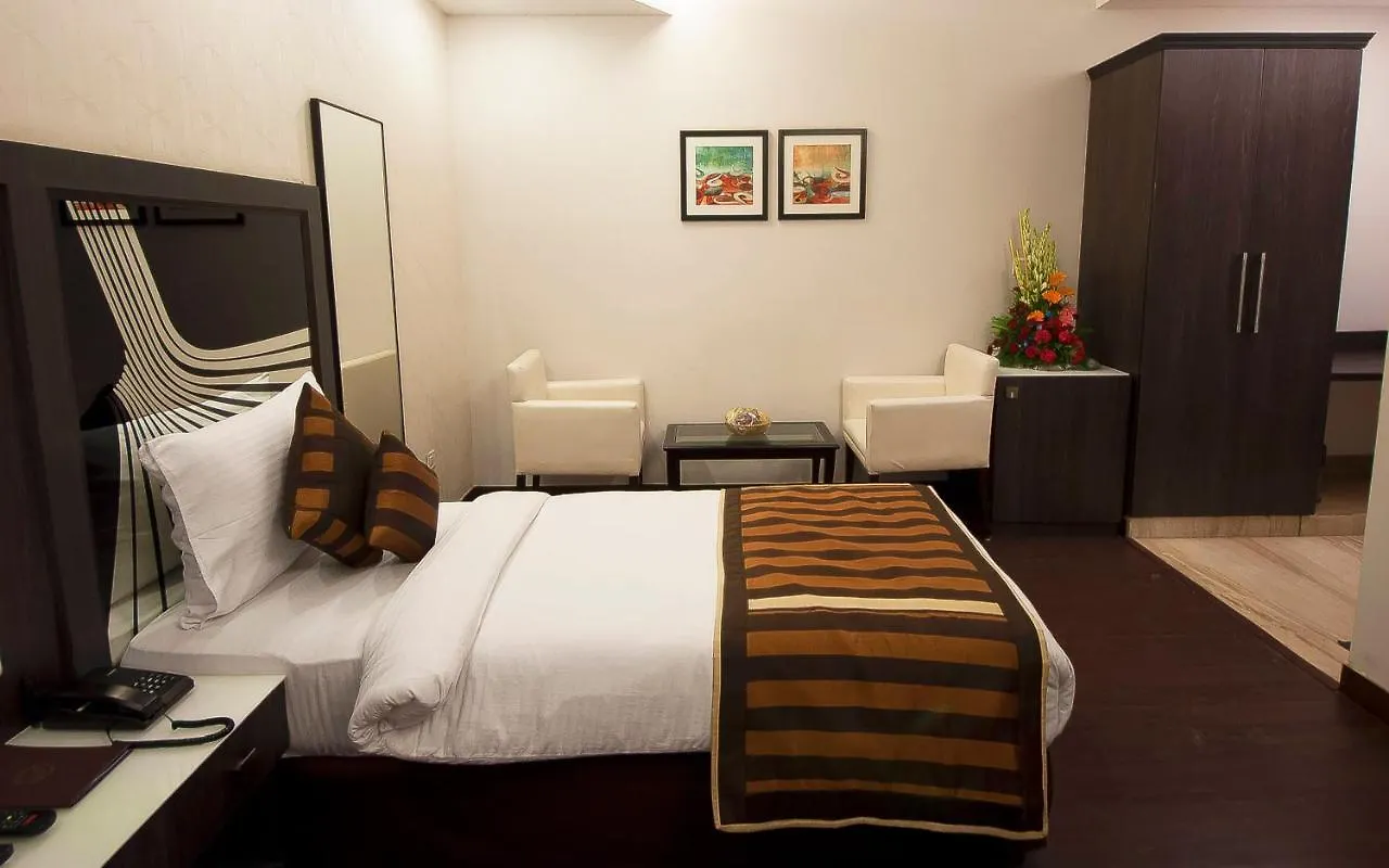 Pitrashish Grand And Premium Hotel Delhi