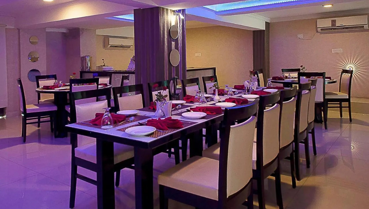***  Pitrashish Grand And Premium Hotel Delhi  India